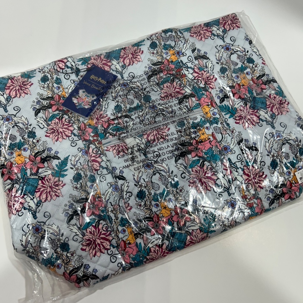 Vera Bradley "Herbology" Harry Potter Vera Tote Bag Mandrake Floral Pot- NEW NWT